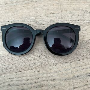 Karen walker super duper.